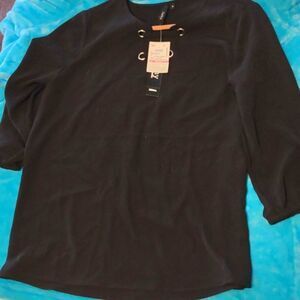 Black Top by Cathy - Size: Small (0554)